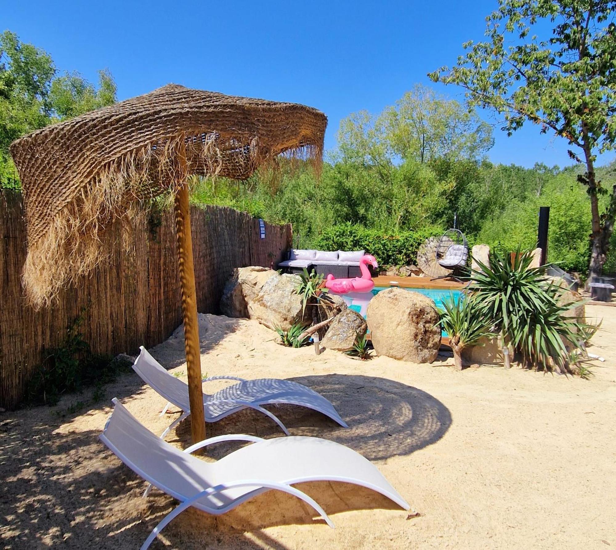 Complejo Oasis Beach Sobre El Rio Huerta  Exterior photo