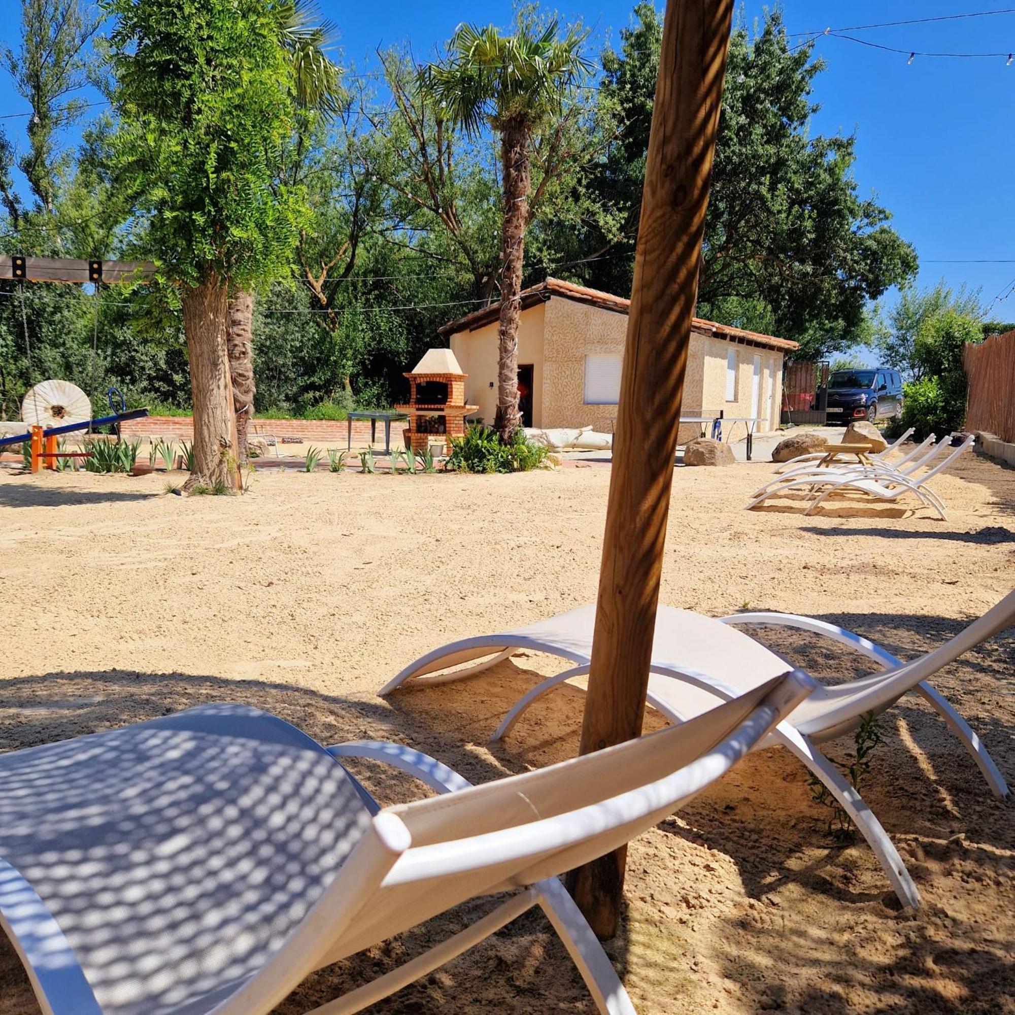 Complejo Oasis Beach Sobre El Rio Huerta  Exterior photo