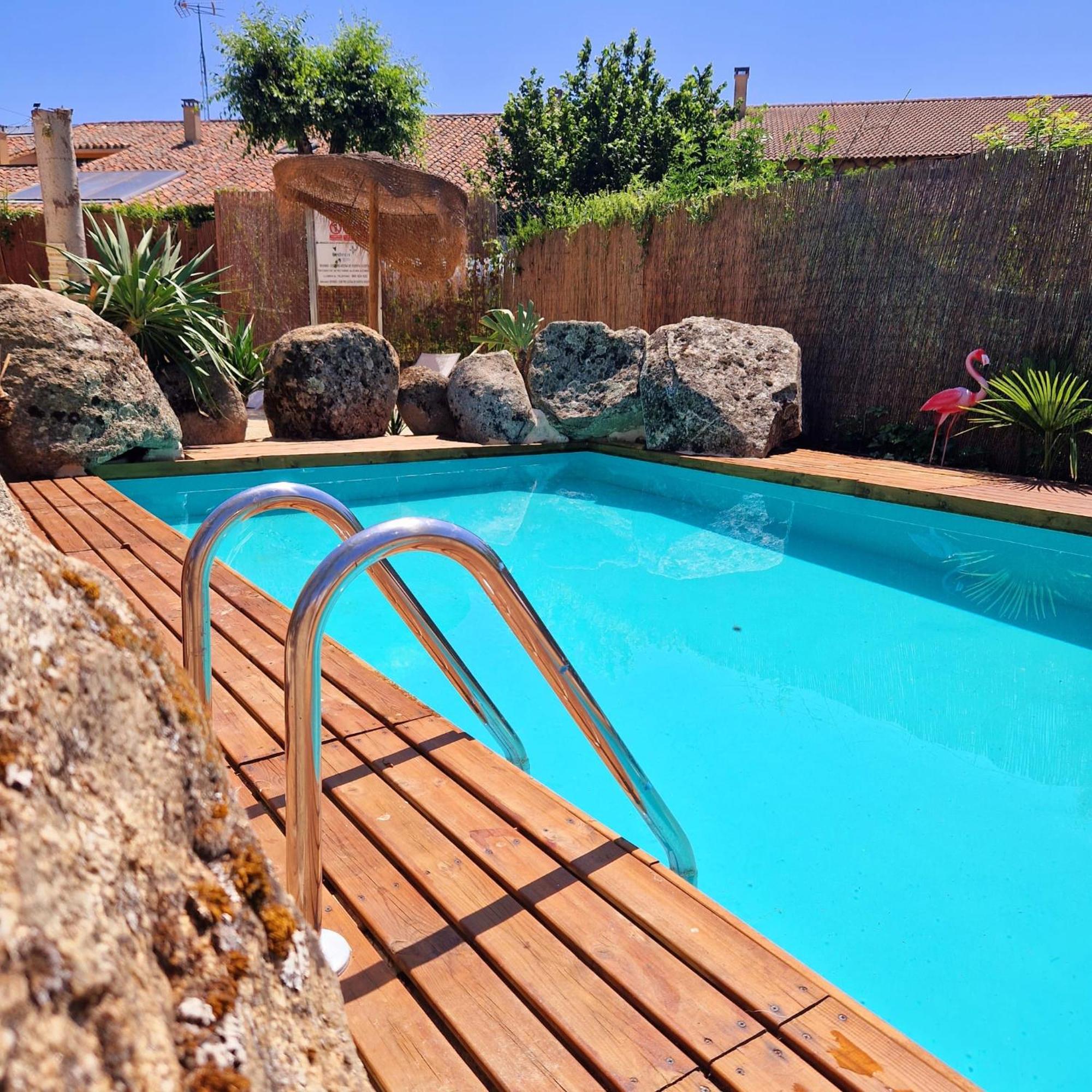 Complejo Oasis Beach Sobre El Rio Huerta  Exterior photo
